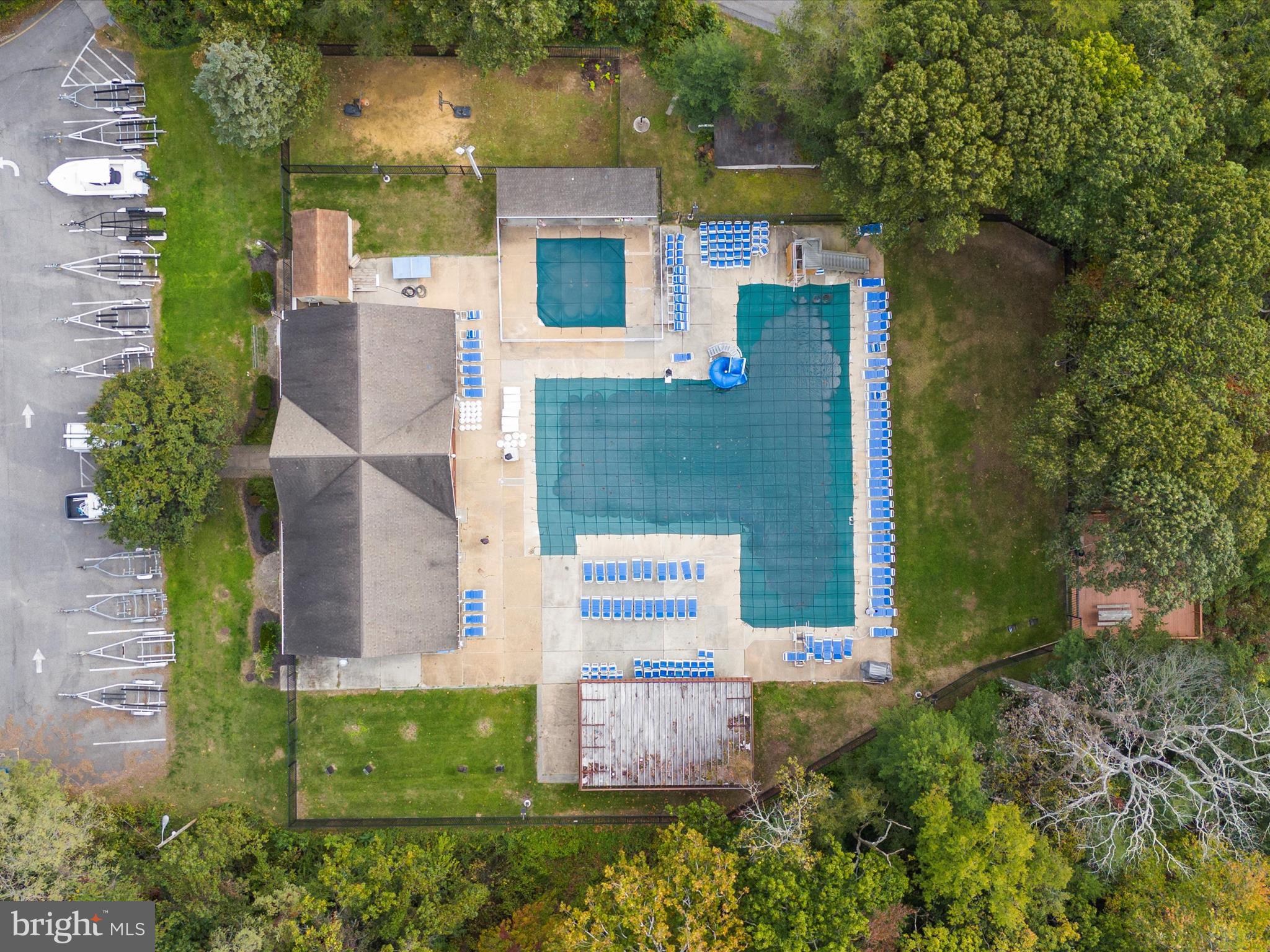 500 PINE TREE DRIVE
