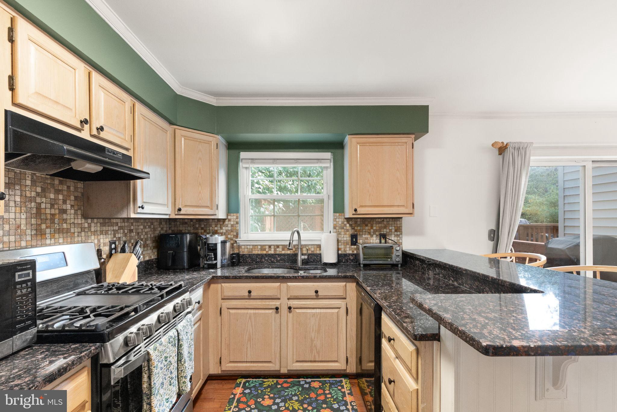 1205 N FARLEY COURT N