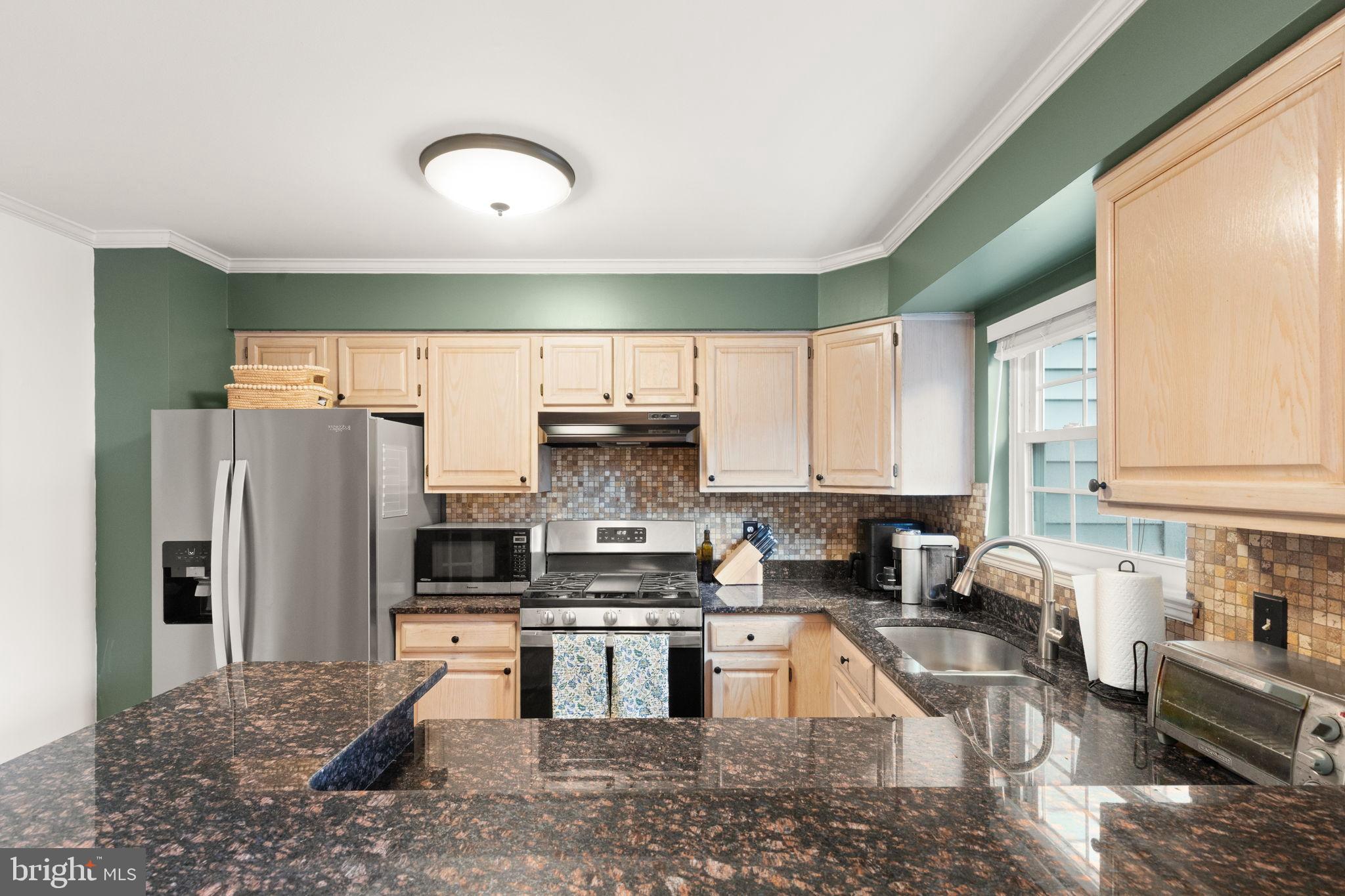 1205 N FARLEY COURT N