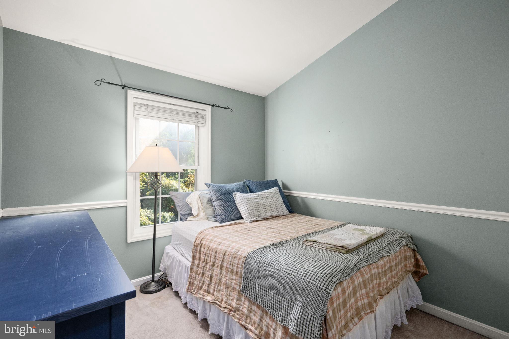 1205 N FARLEY COURT N