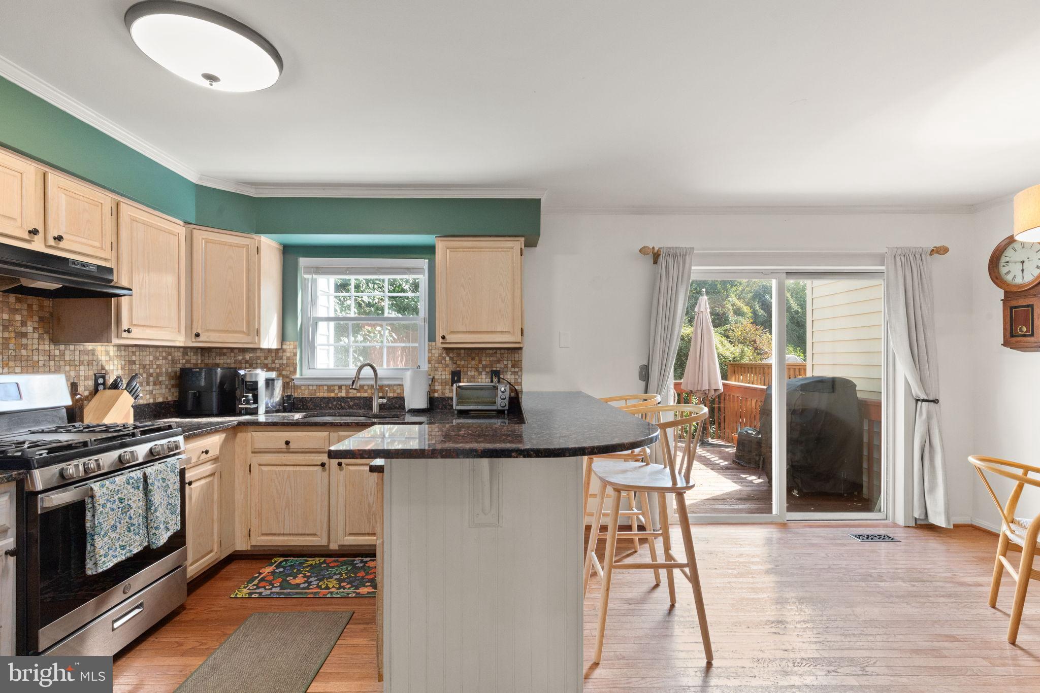 1205 N FARLEY COURT N