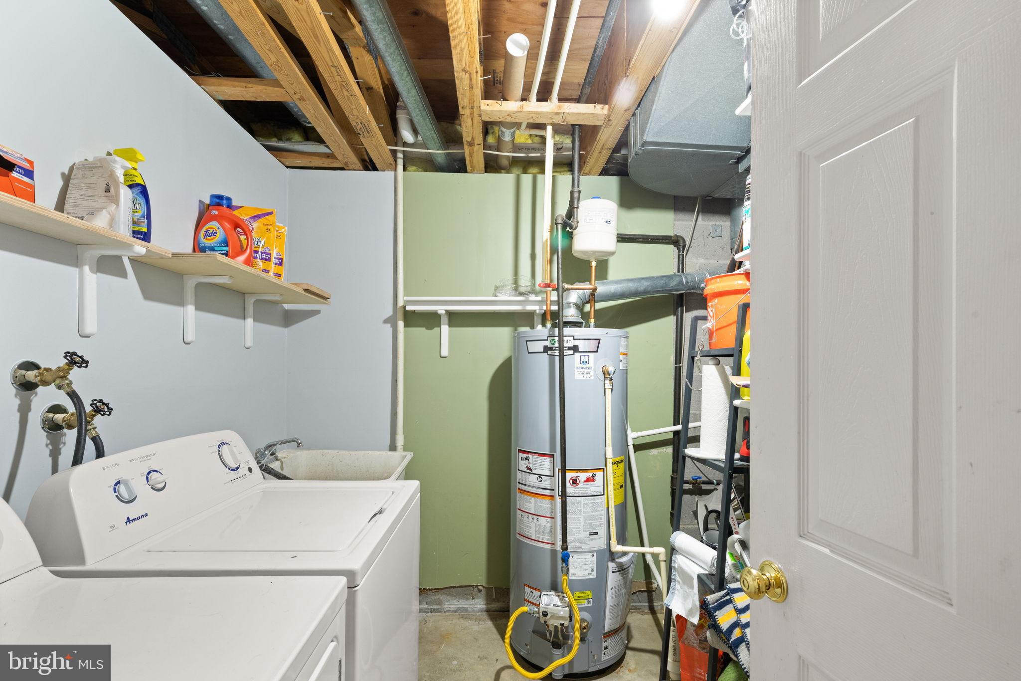 1205 N FARLEY COURT N