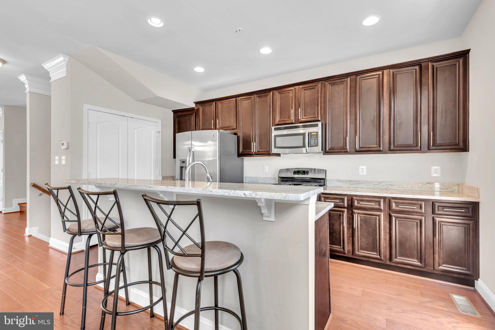 617 S CHERRY GROVE AVENUE