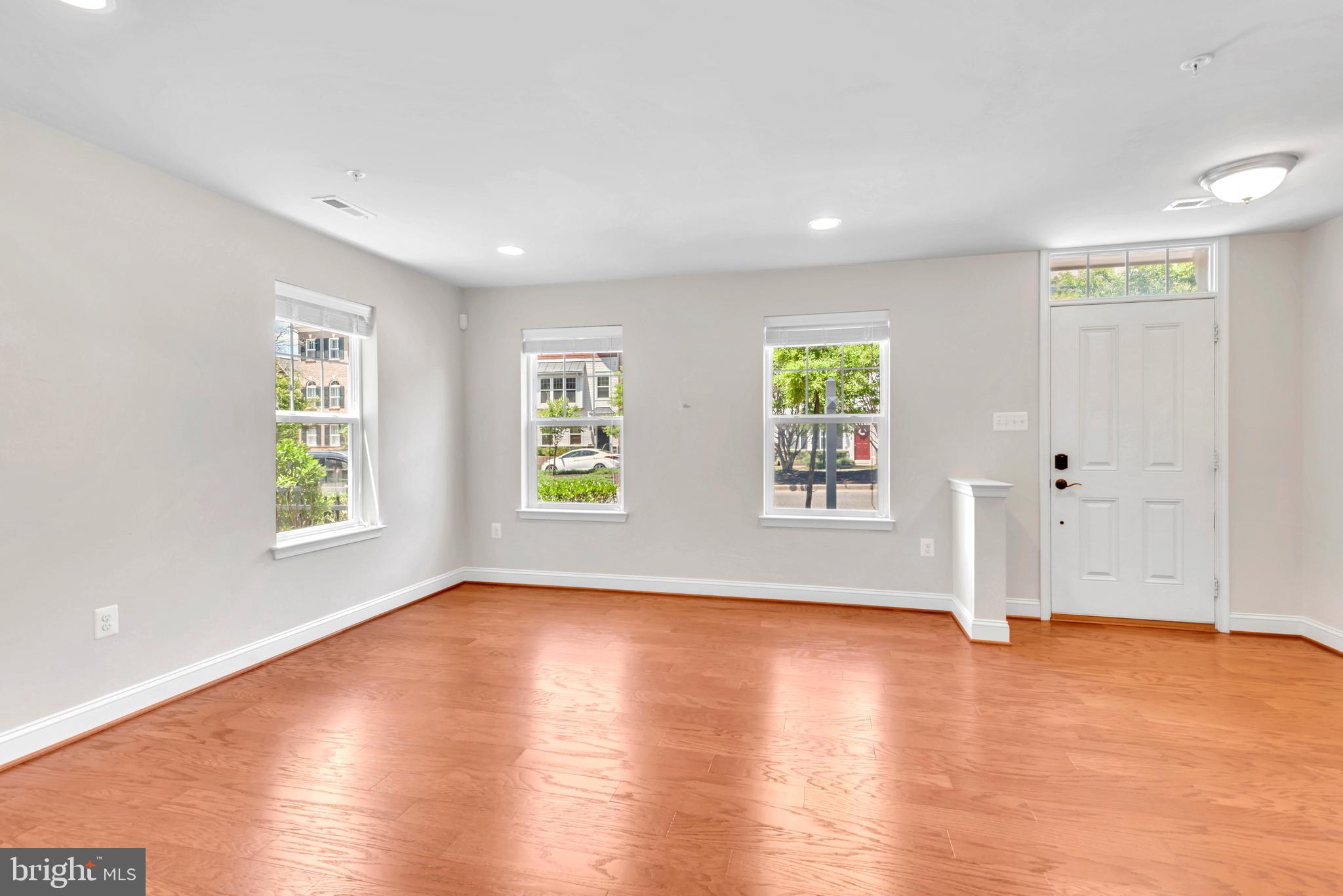 617 S CHERRY GROVE AVENUE