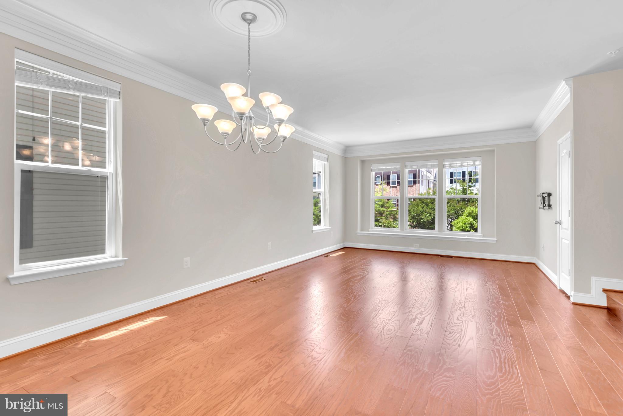 617 S CHERRY GROVE AVENUE