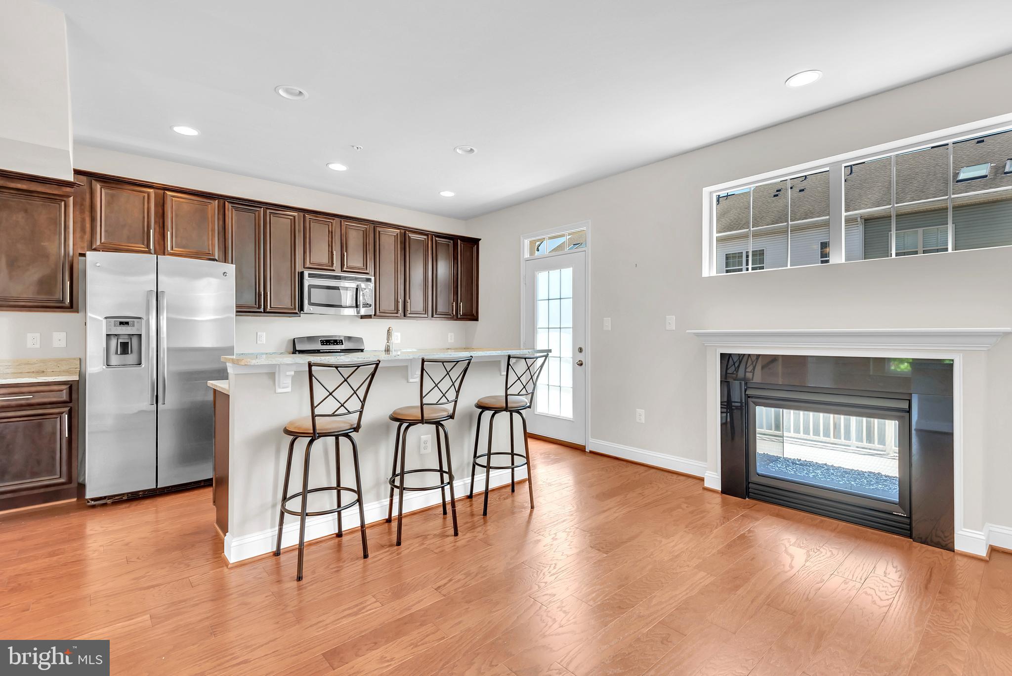 617 S CHERRY GROVE AVENUE