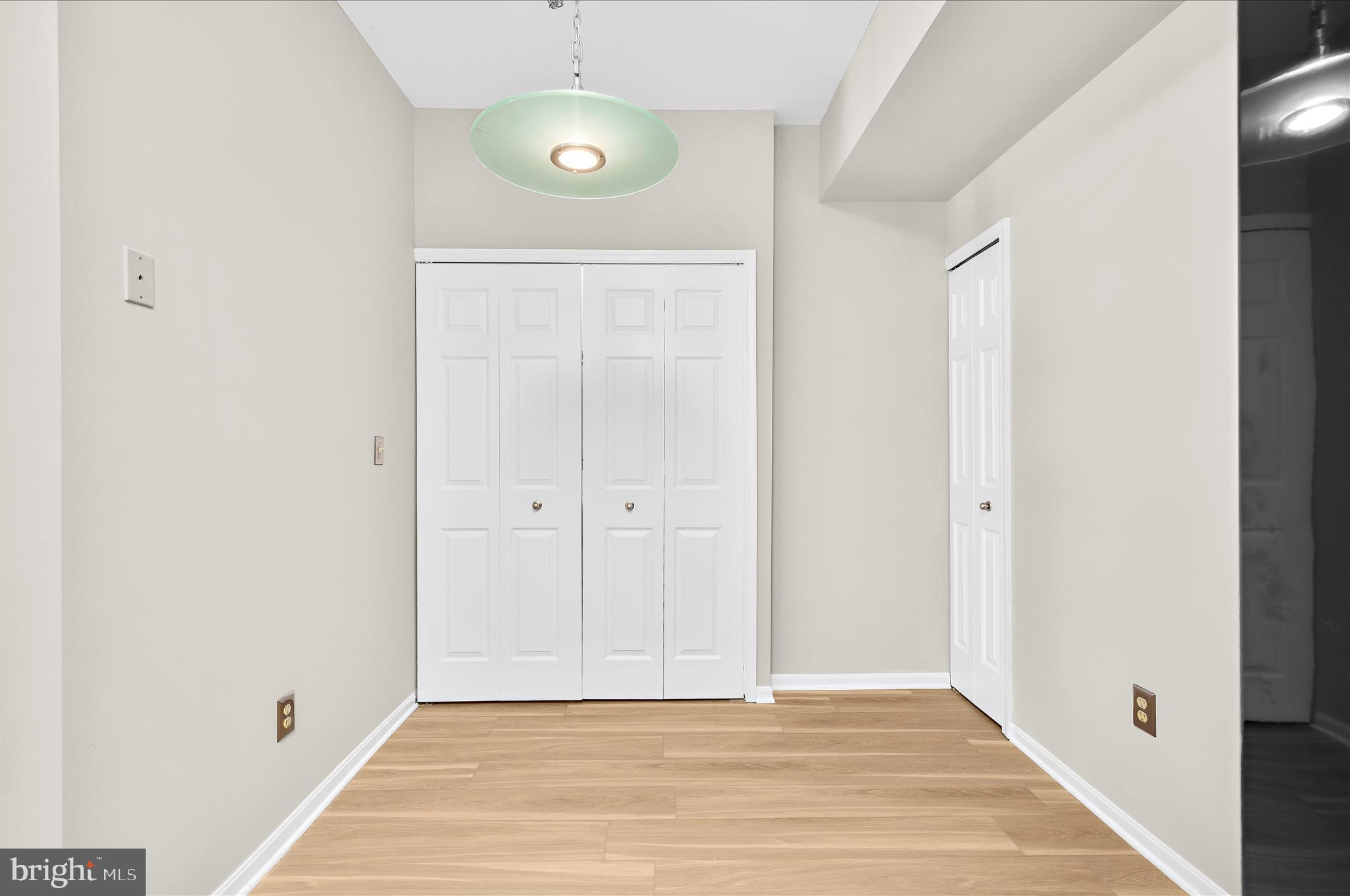 1565 FALLOWFIELD COURT