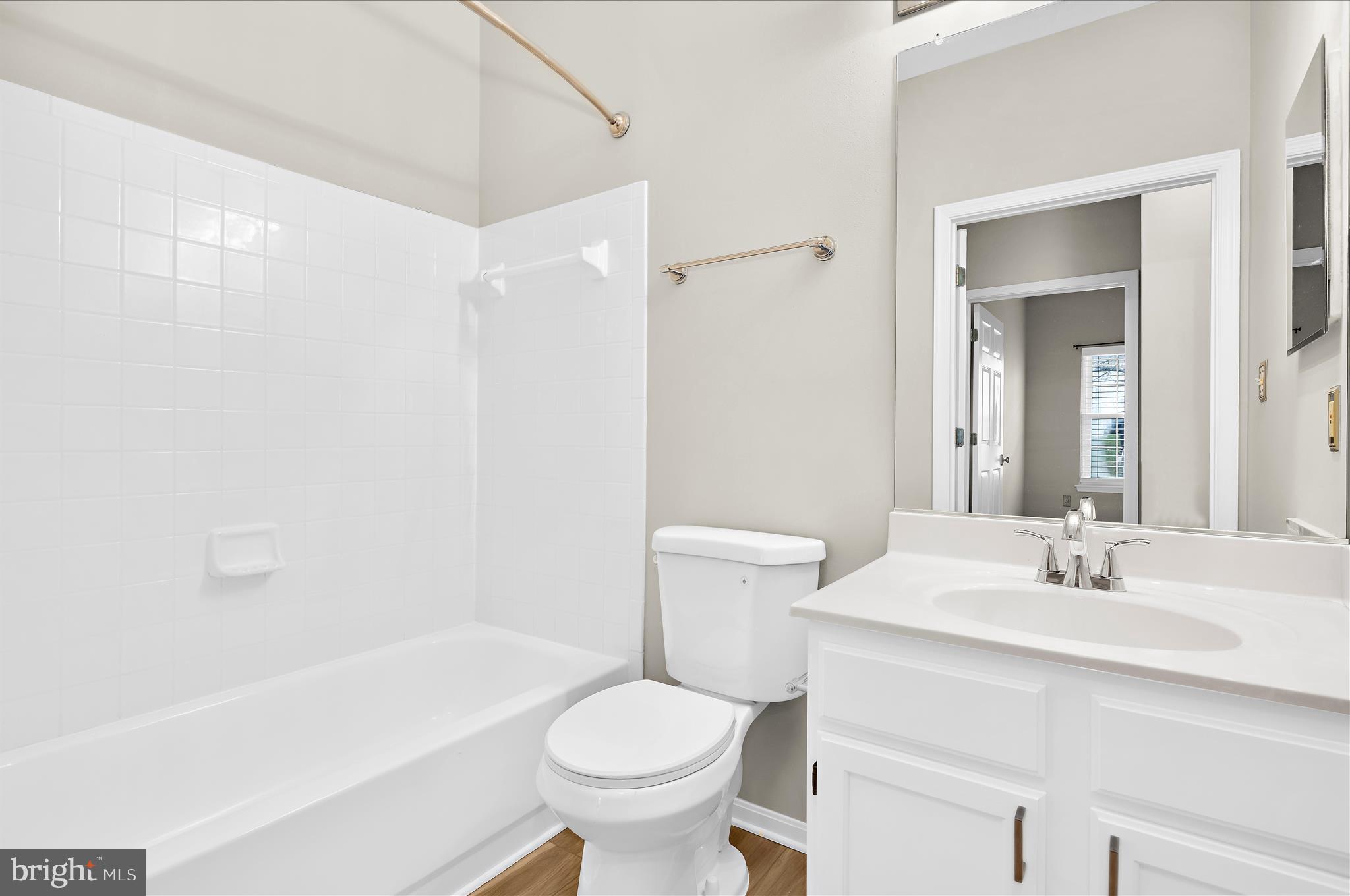 1565 FALLOWFIELD COURT