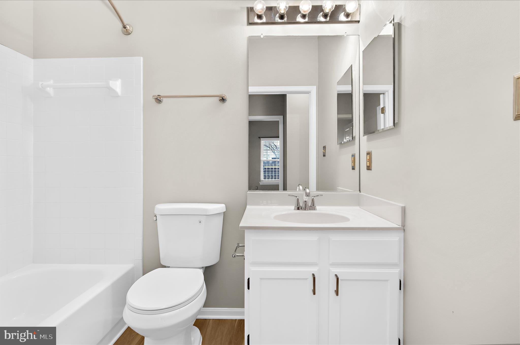 1565 FALLOWFIELD COURT