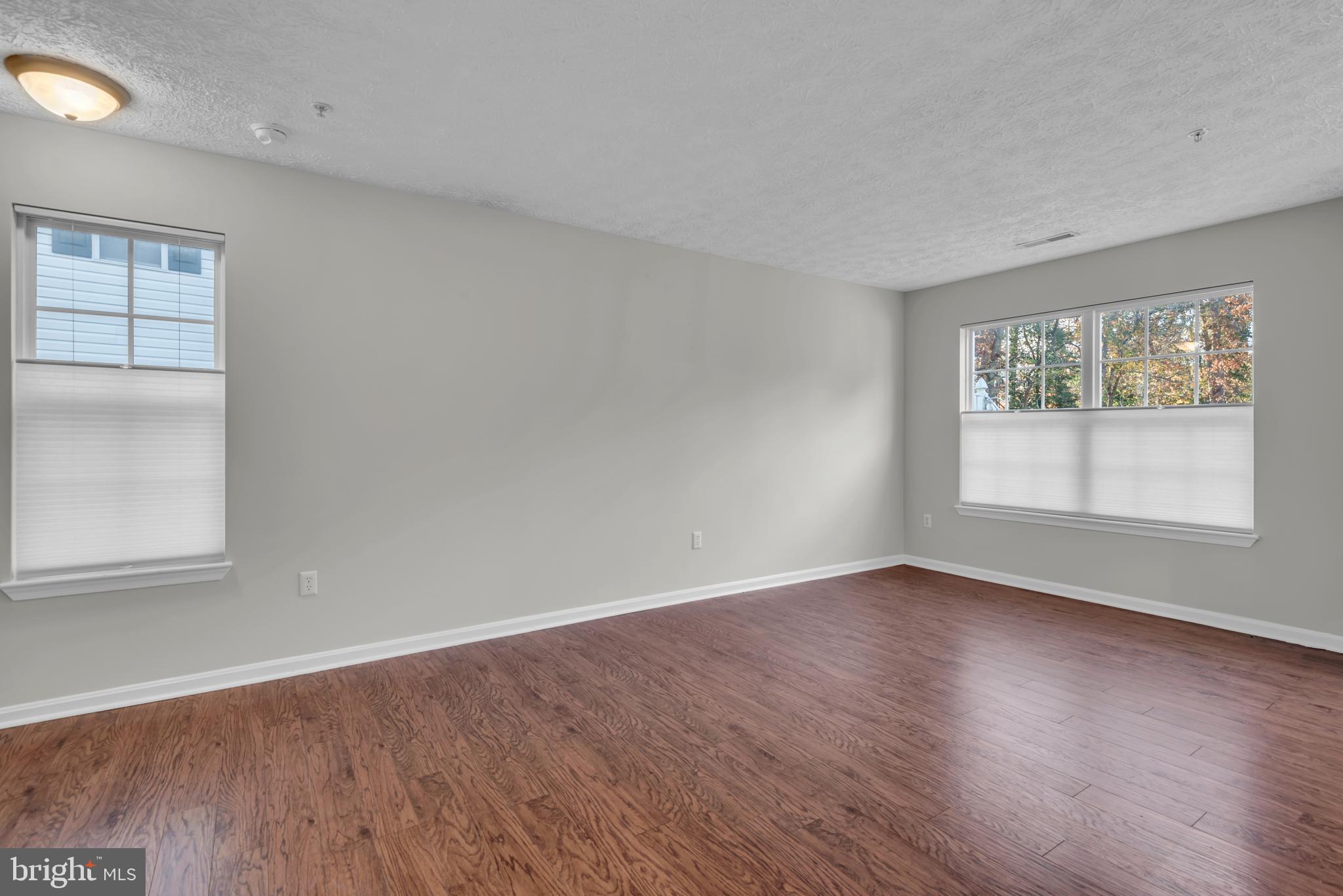 10-G IRONSTONE COURT G