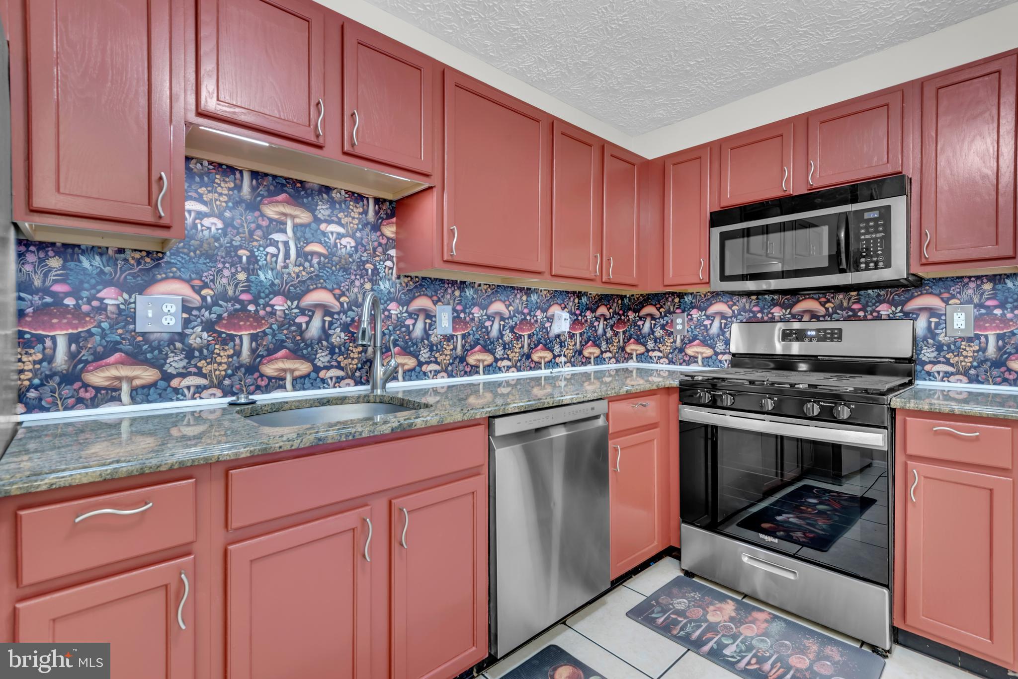 10-G IRONSTONE COURT G