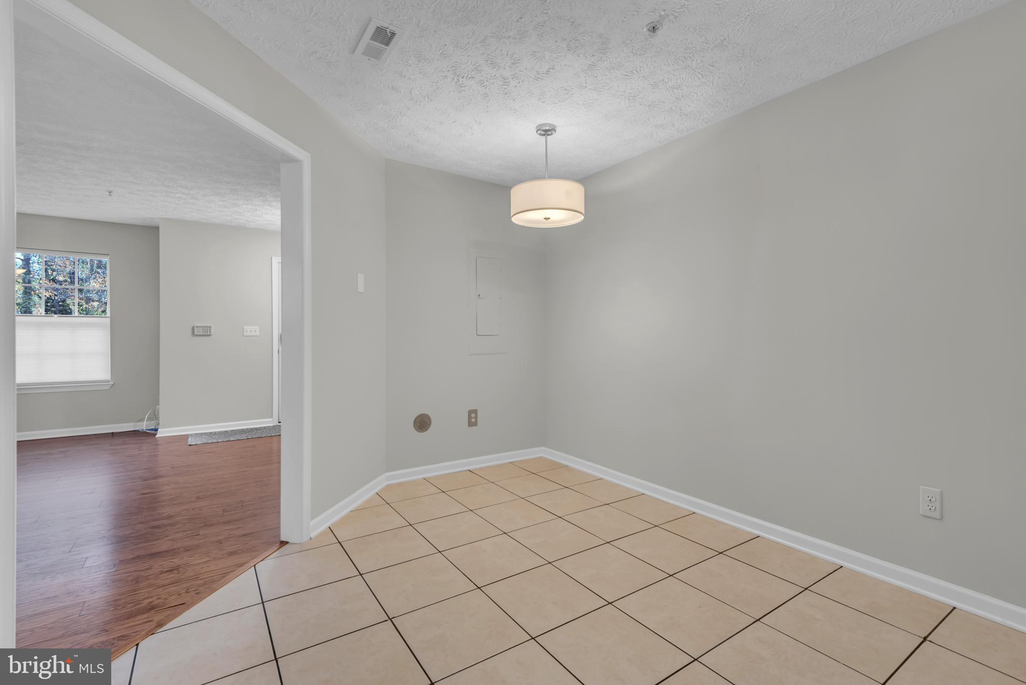 10-G IRONSTONE COURT G