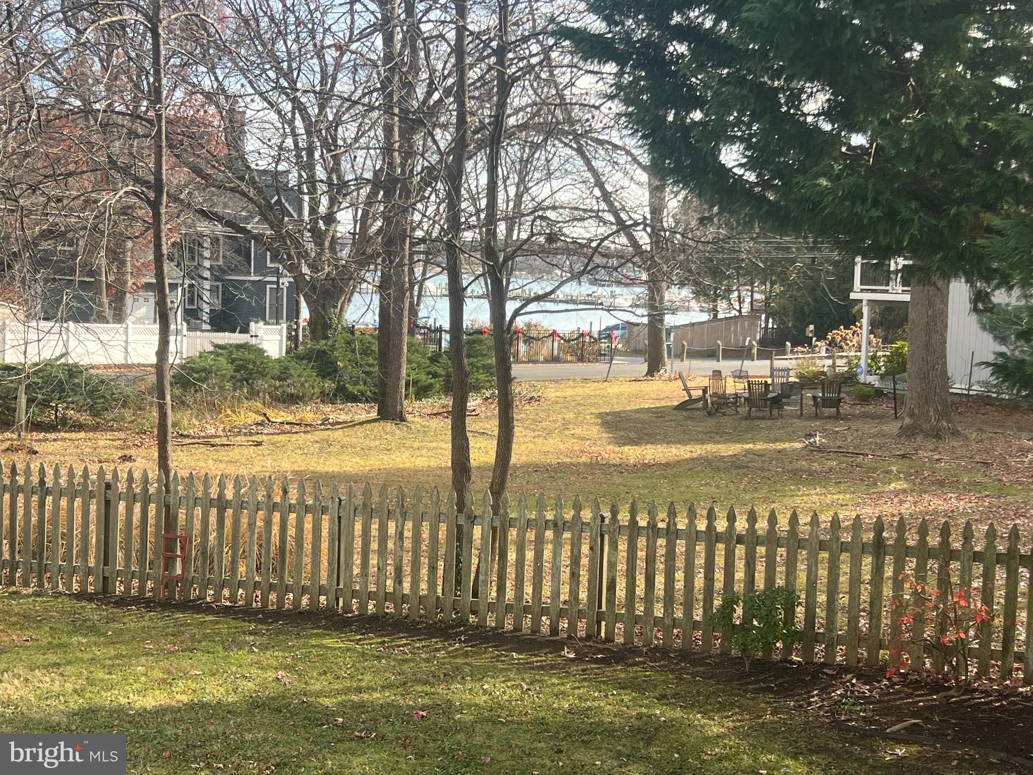 150 E BAY VIEW DRIVE