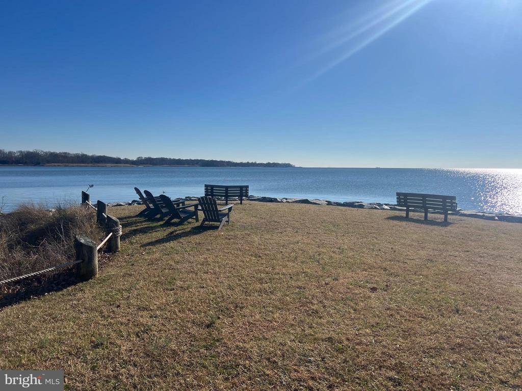 150 E BAY VIEW DRIVE