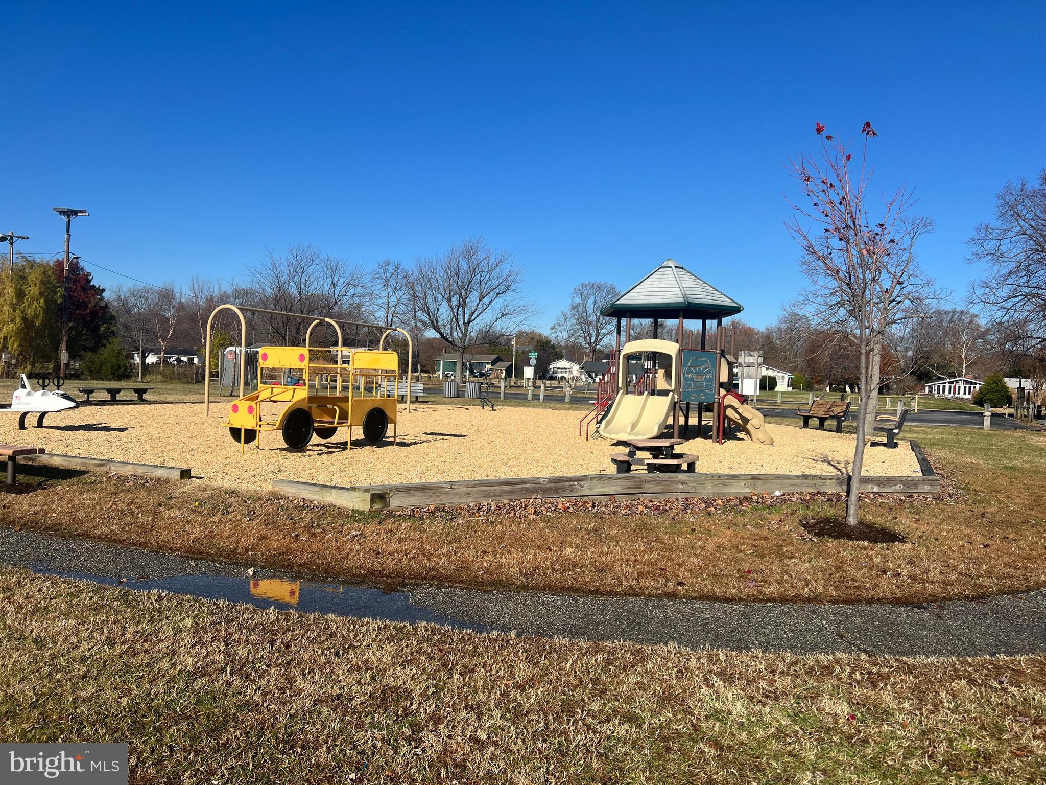 150 E BAY VIEW DRIVE