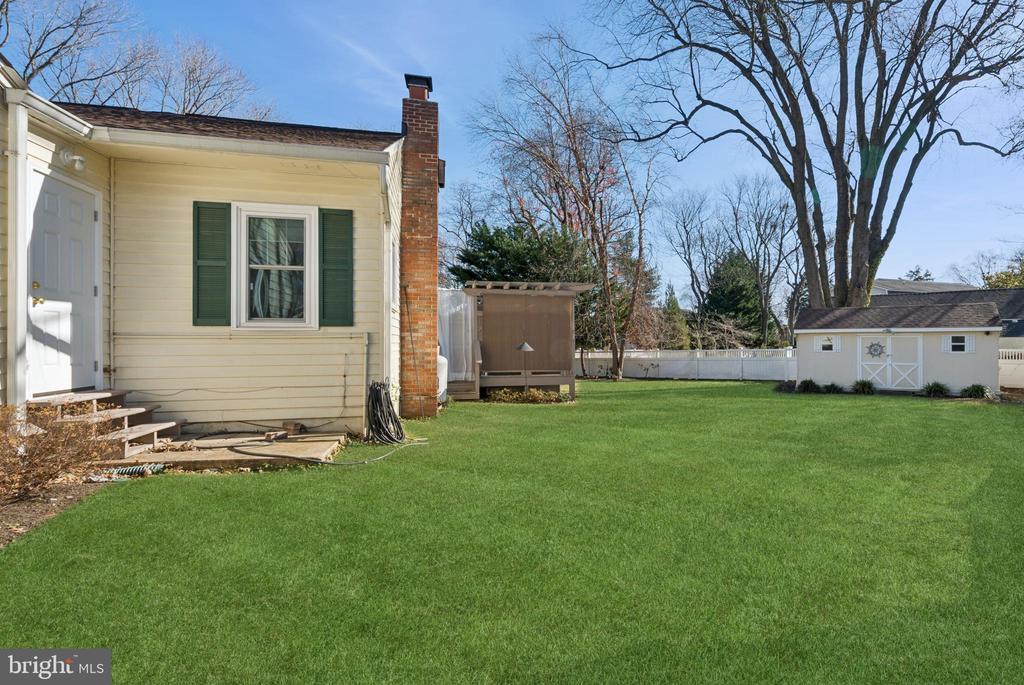 150 E BAY VIEW DRIVE