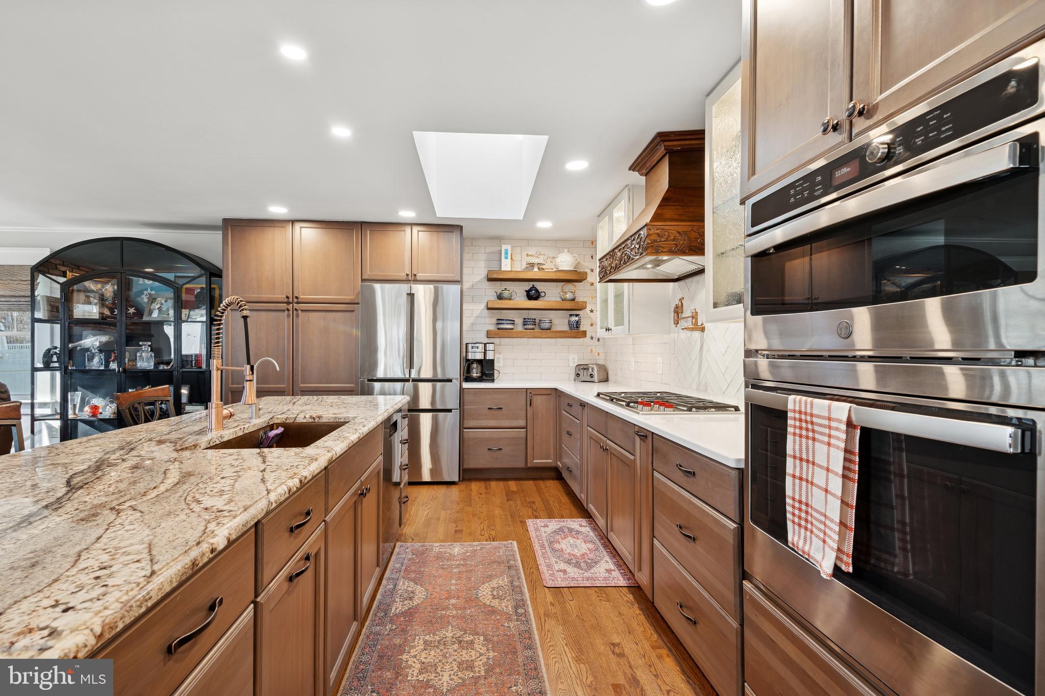 150 E BAY VIEW DRIVE