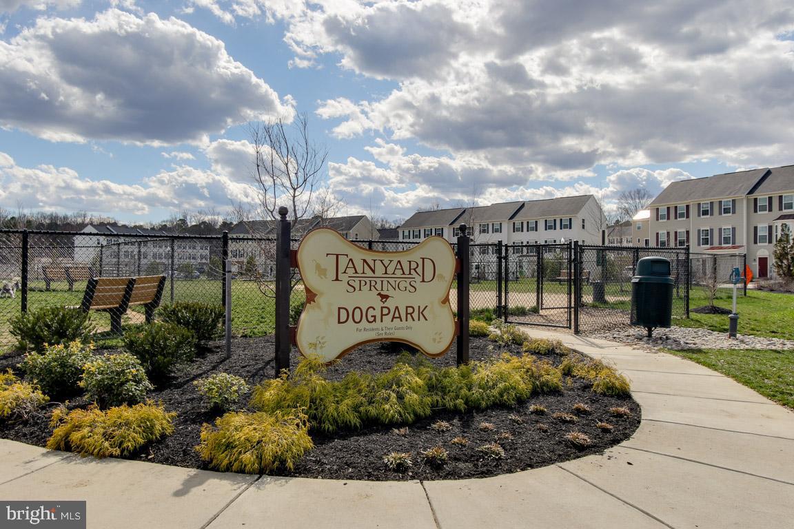 7690 TIMBERCROSS LANE