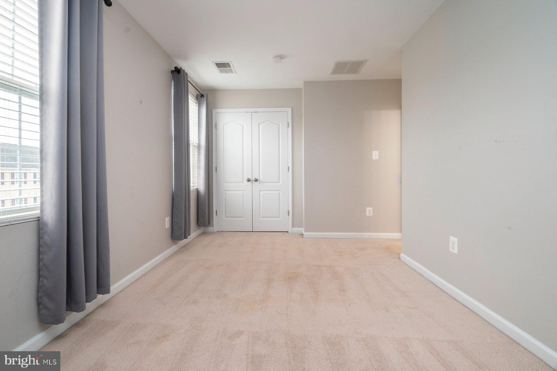 7690 TIMBERCROSS LANE