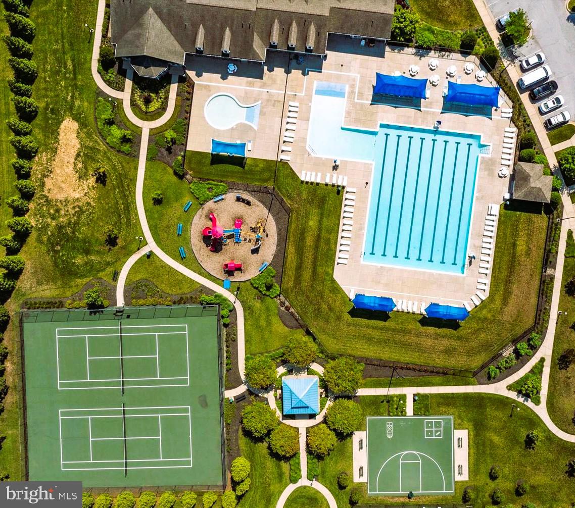 7690 TIMBERCROSS LANE