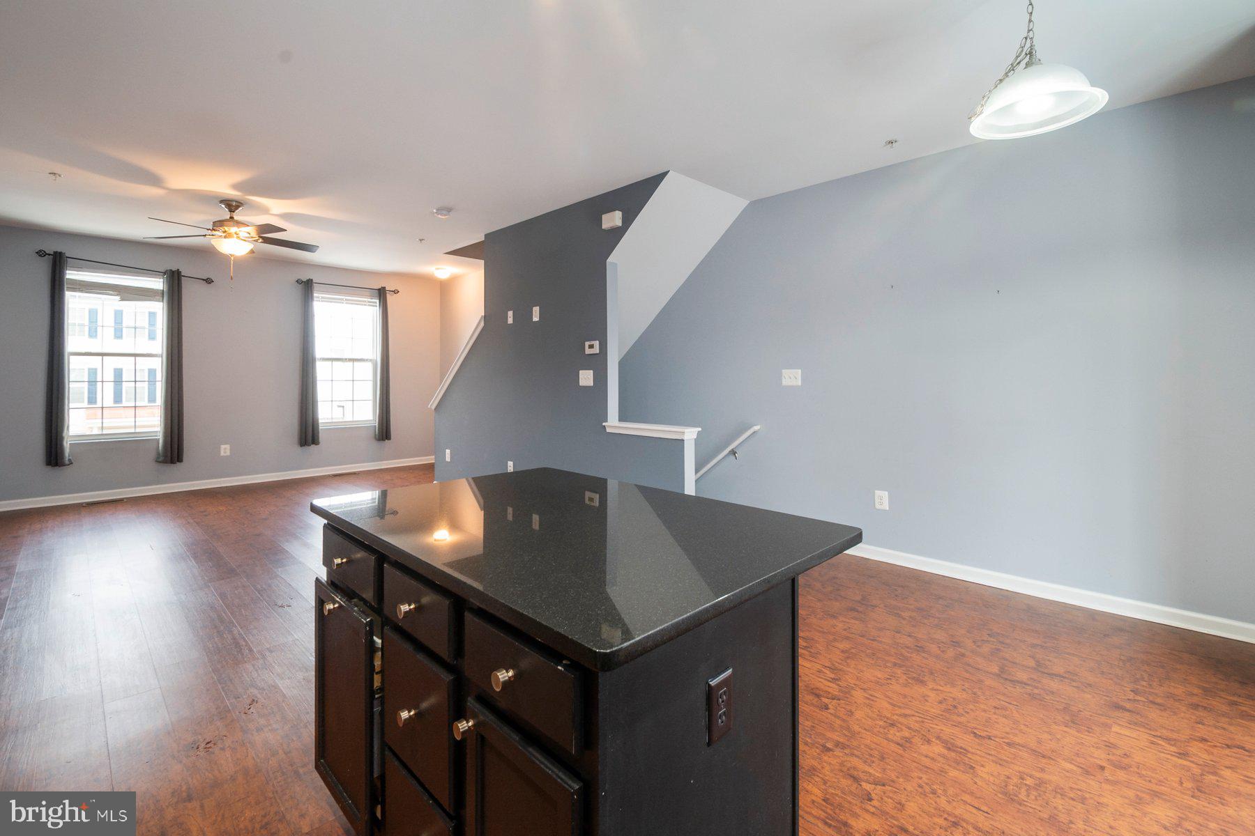 7690 TIMBERCROSS LANE