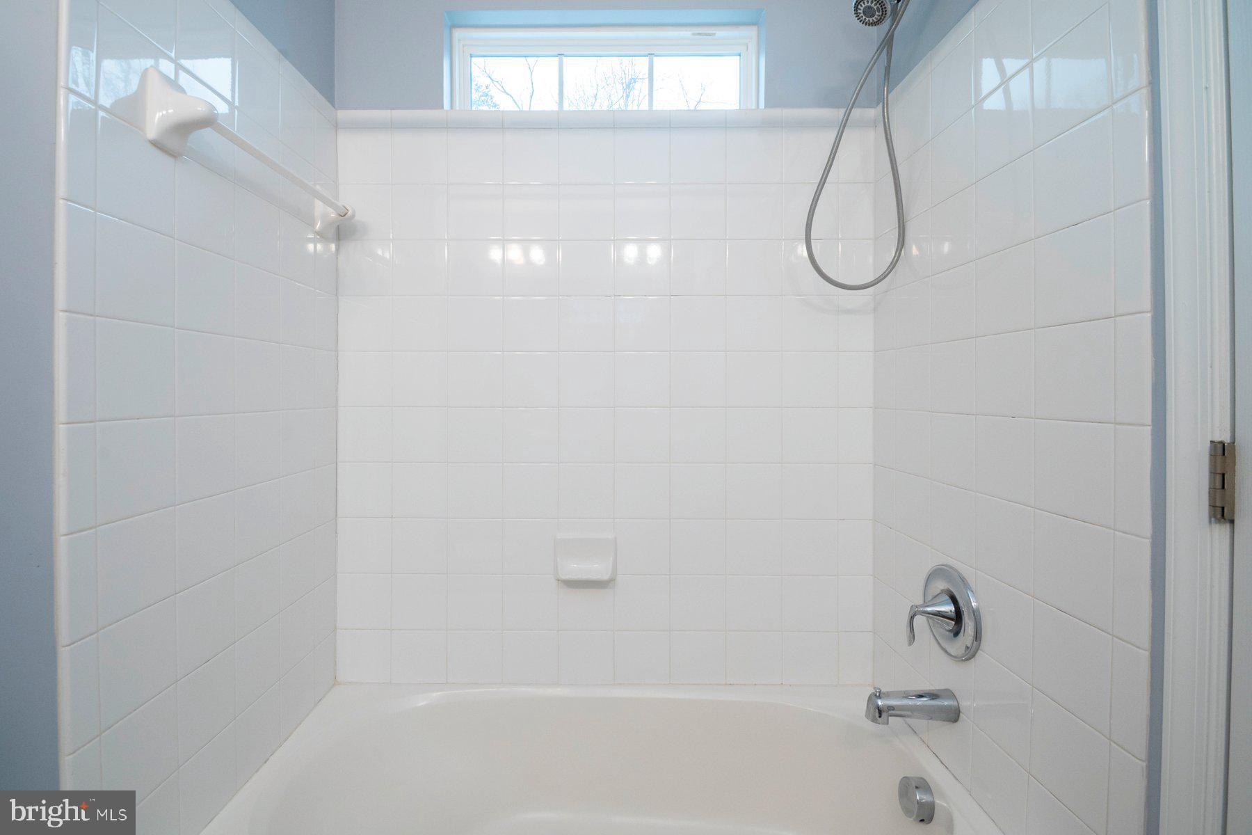 7690 TIMBERCROSS LANE