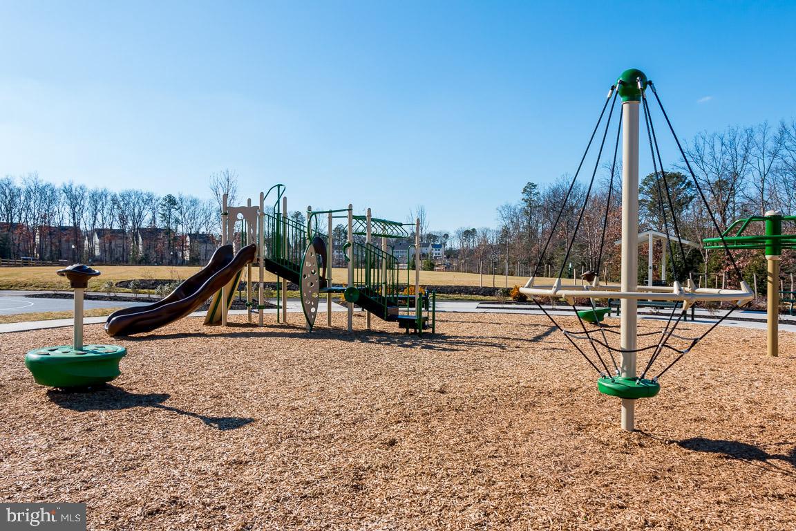 7690 TIMBERCROSS LANE