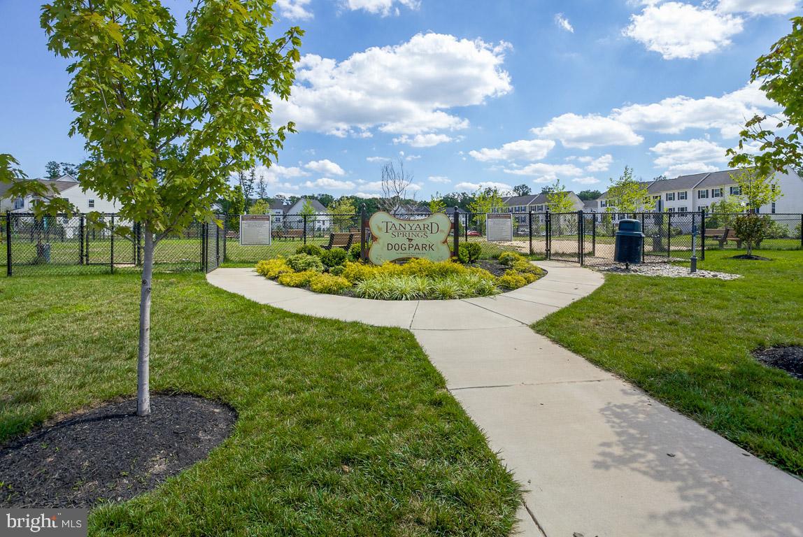 7690 TIMBERCROSS LANE