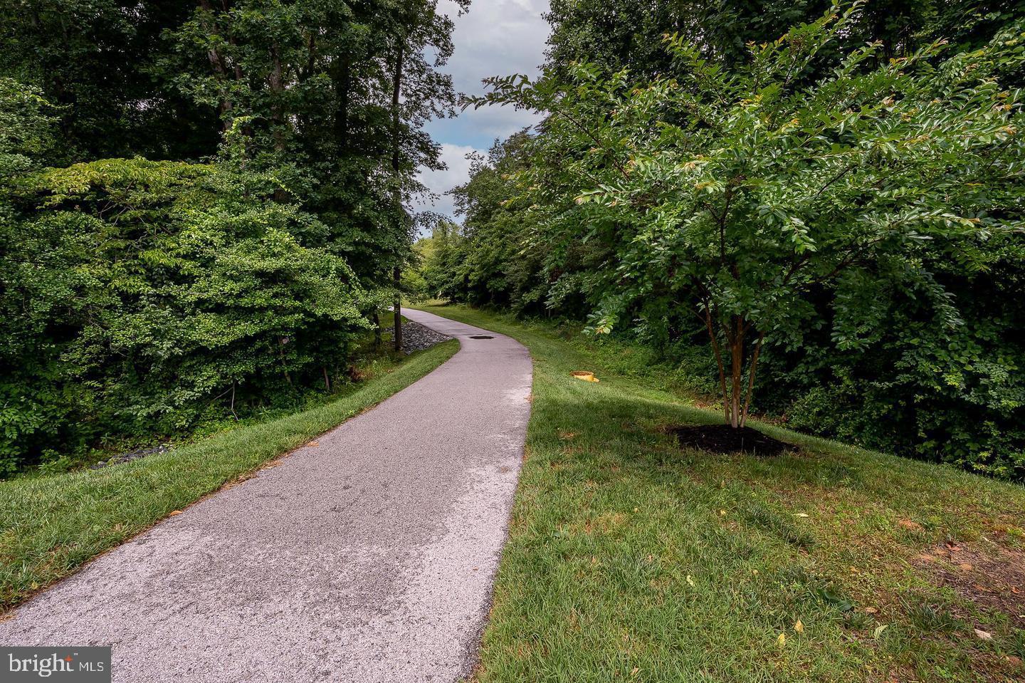 7690 TIMBERCROSS LANE