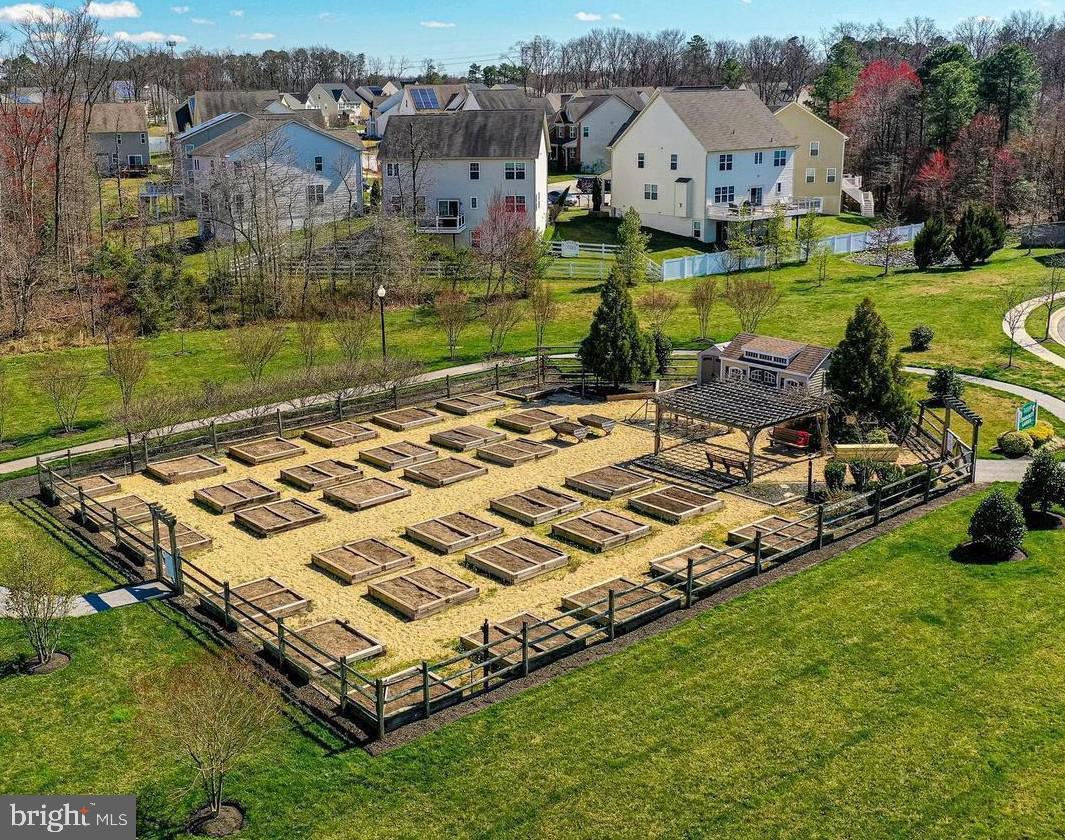 7690 TIMBERCROSS LANE