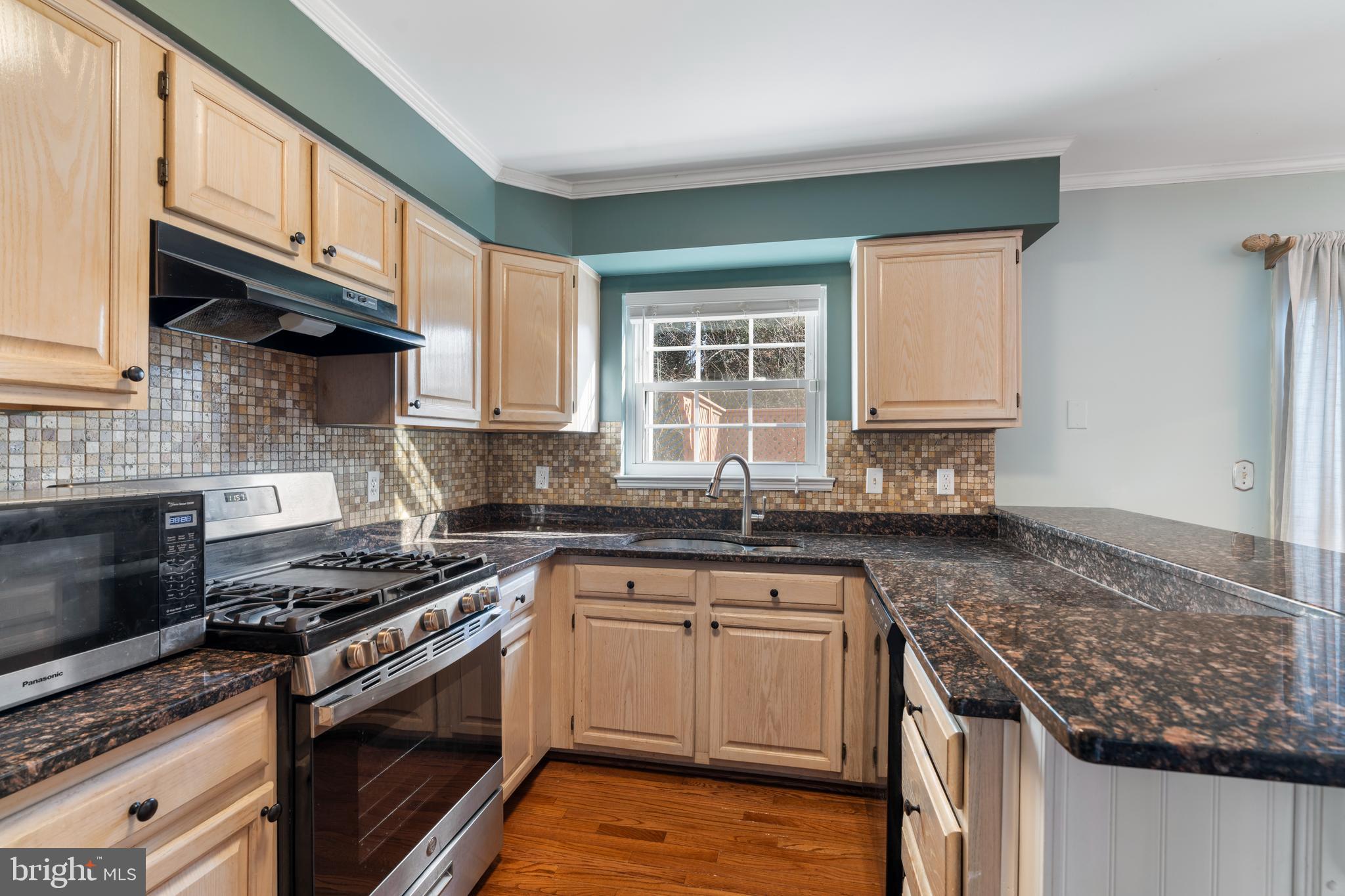 1205 N FARLEY COURT N