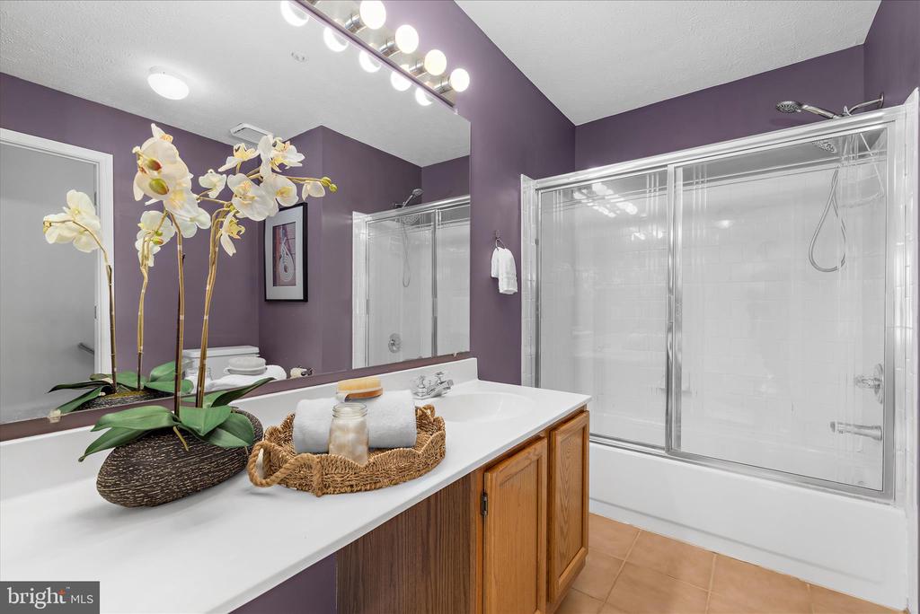 2634 TALLWIND COURT