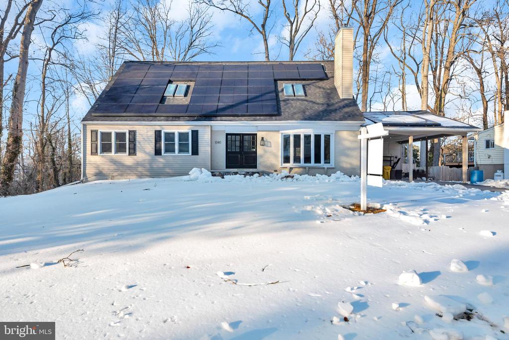1080 CRESTVIEW DRIVE