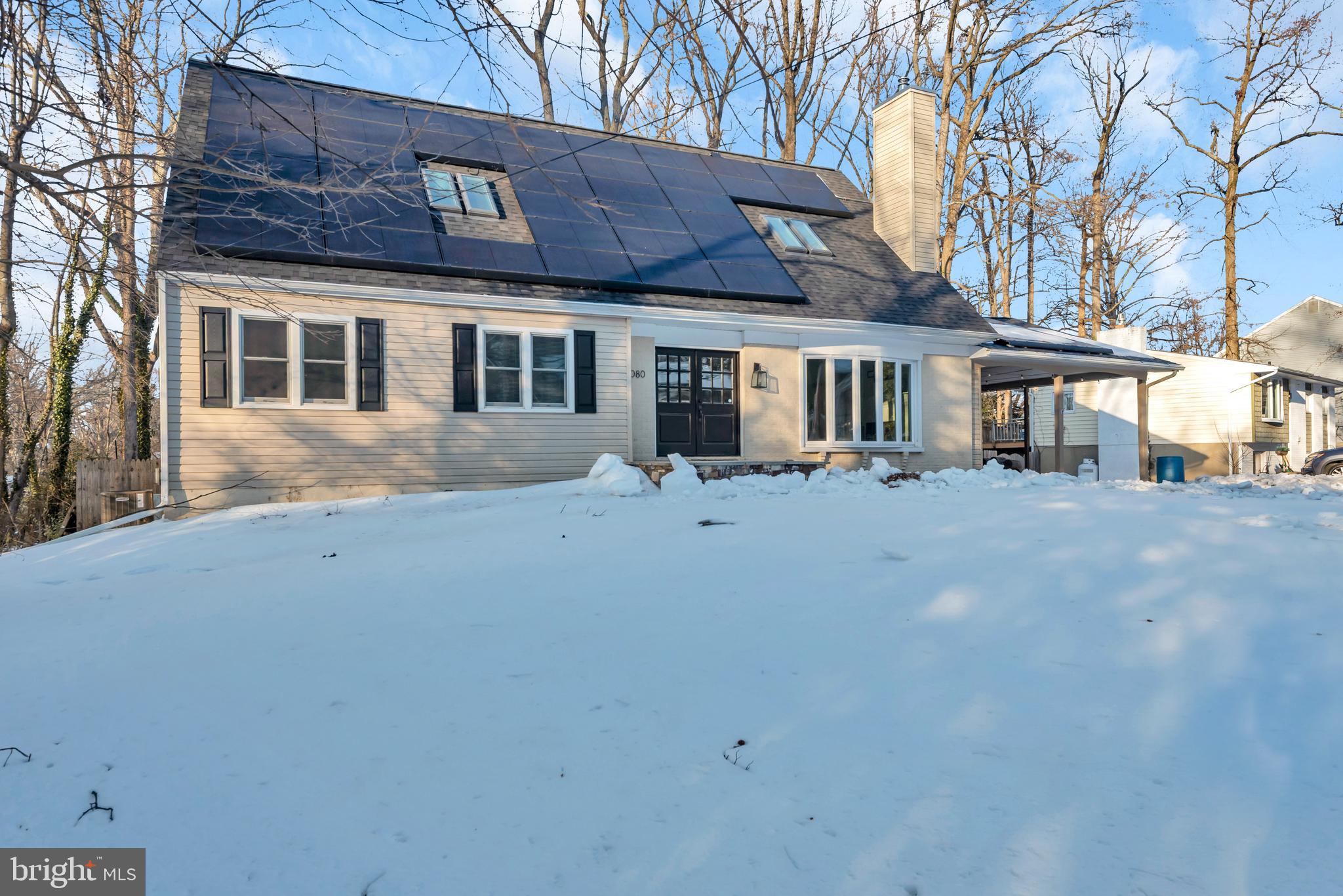 1080 CRESTVIEW DRIVE