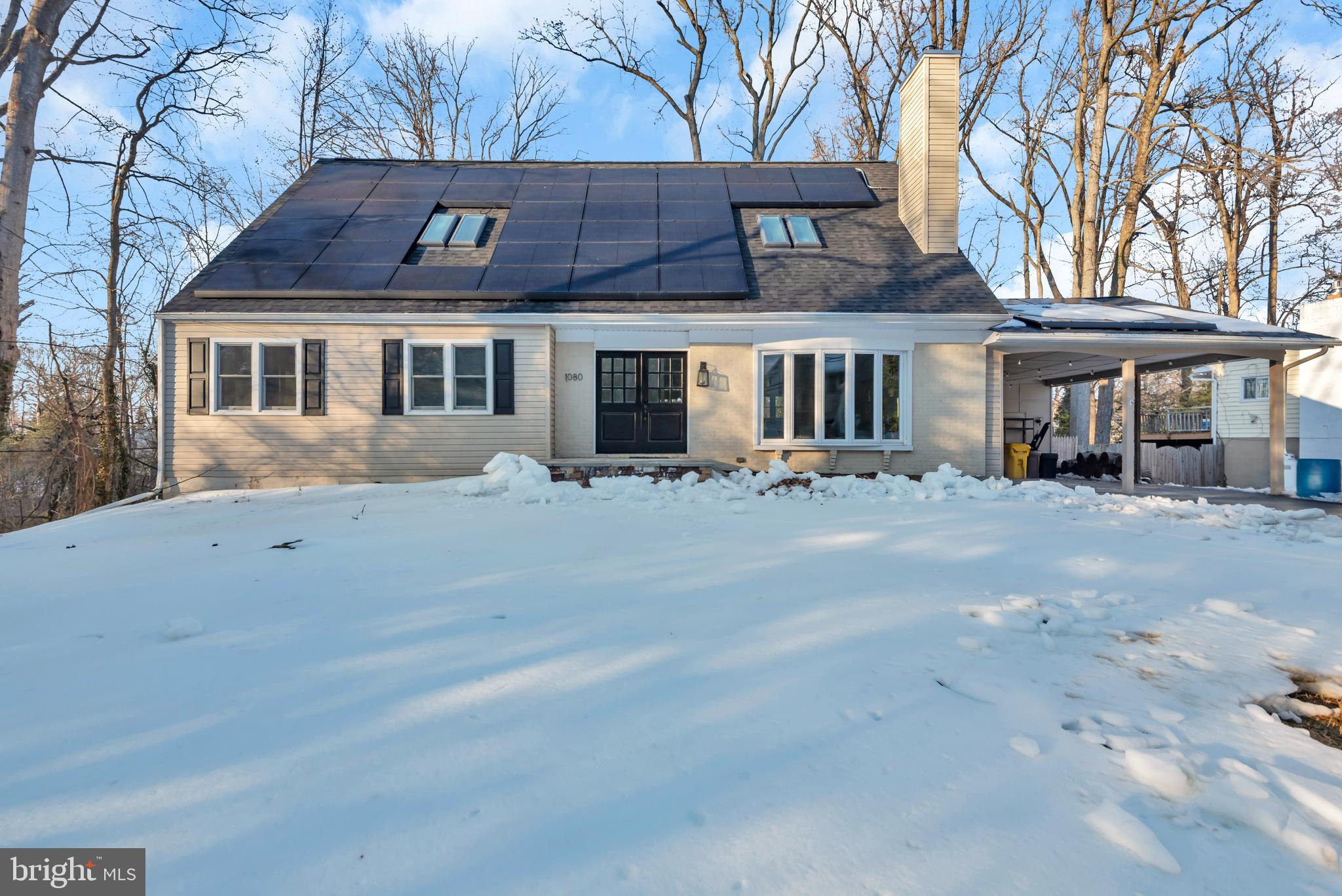 1080 CRESTVIEW DRIVE