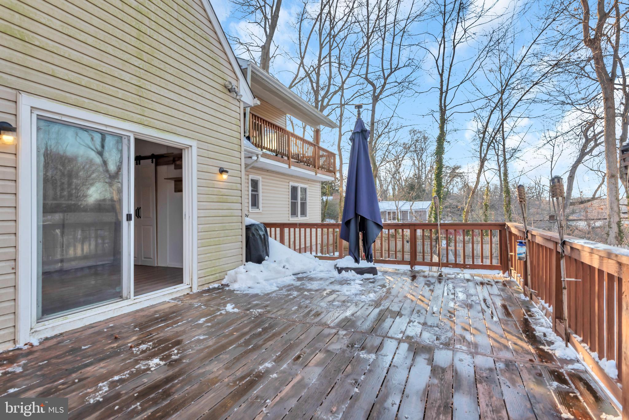 1080 CRESTVIEW DRIVE