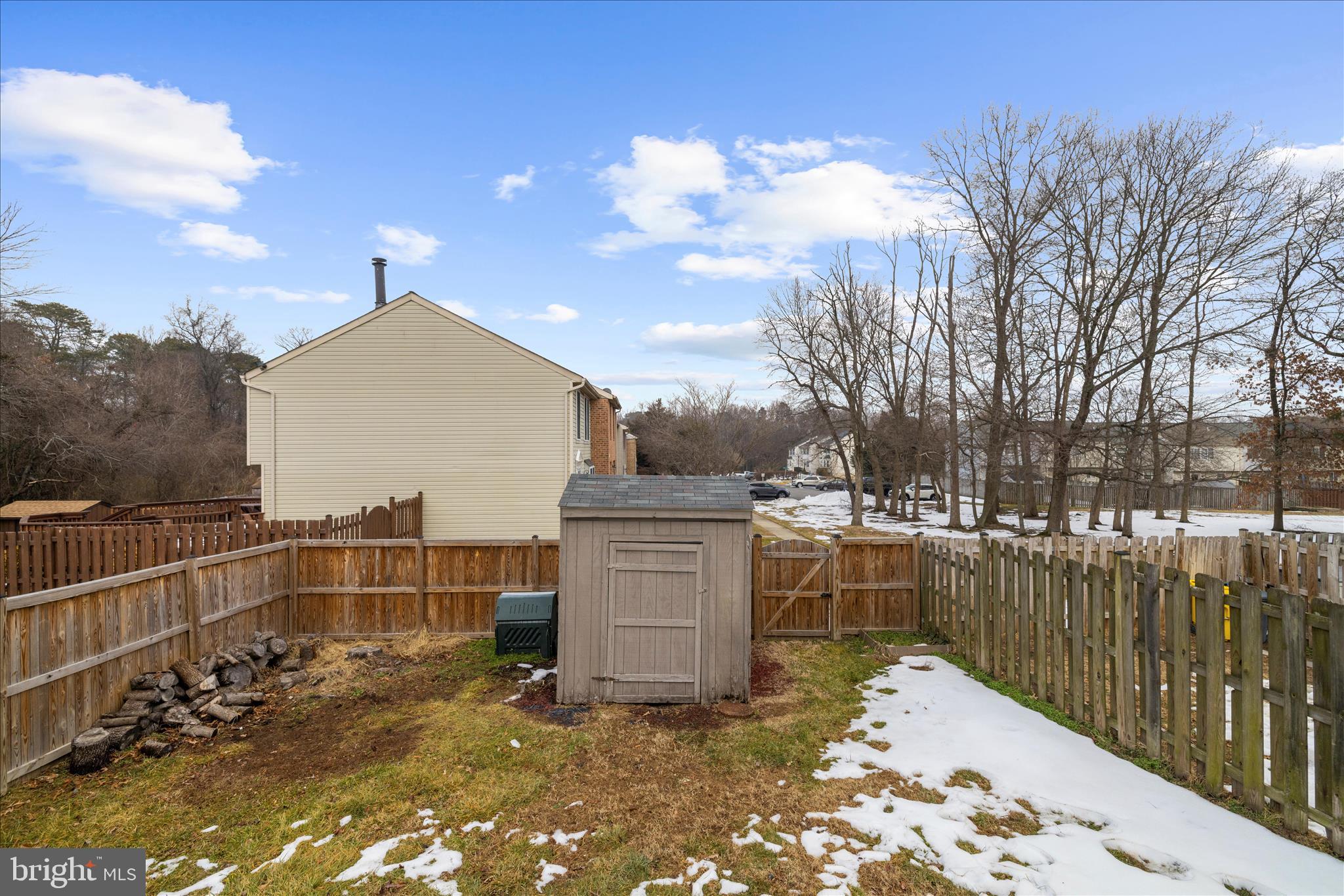 8214 SHADY NOOK COURT