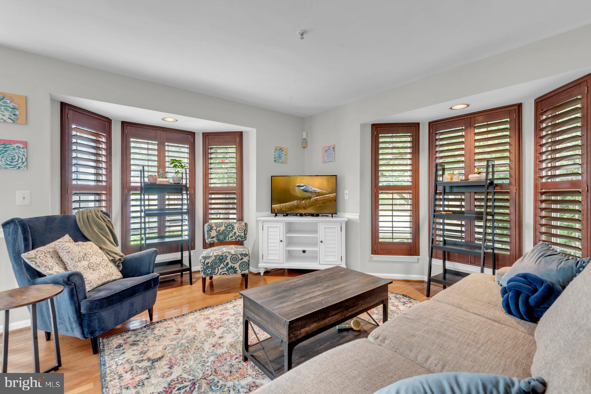 123 QUIET WATERS PLACE