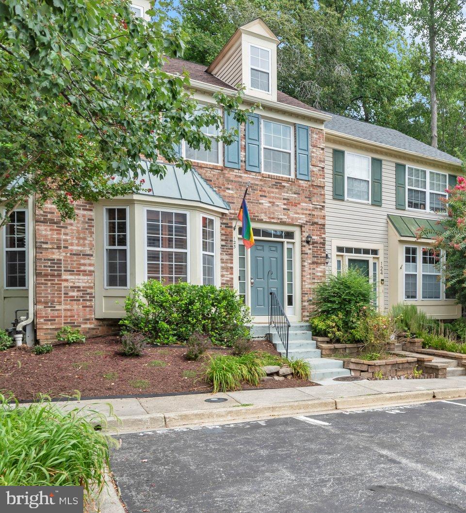 123 QUIET WATERS PLACE