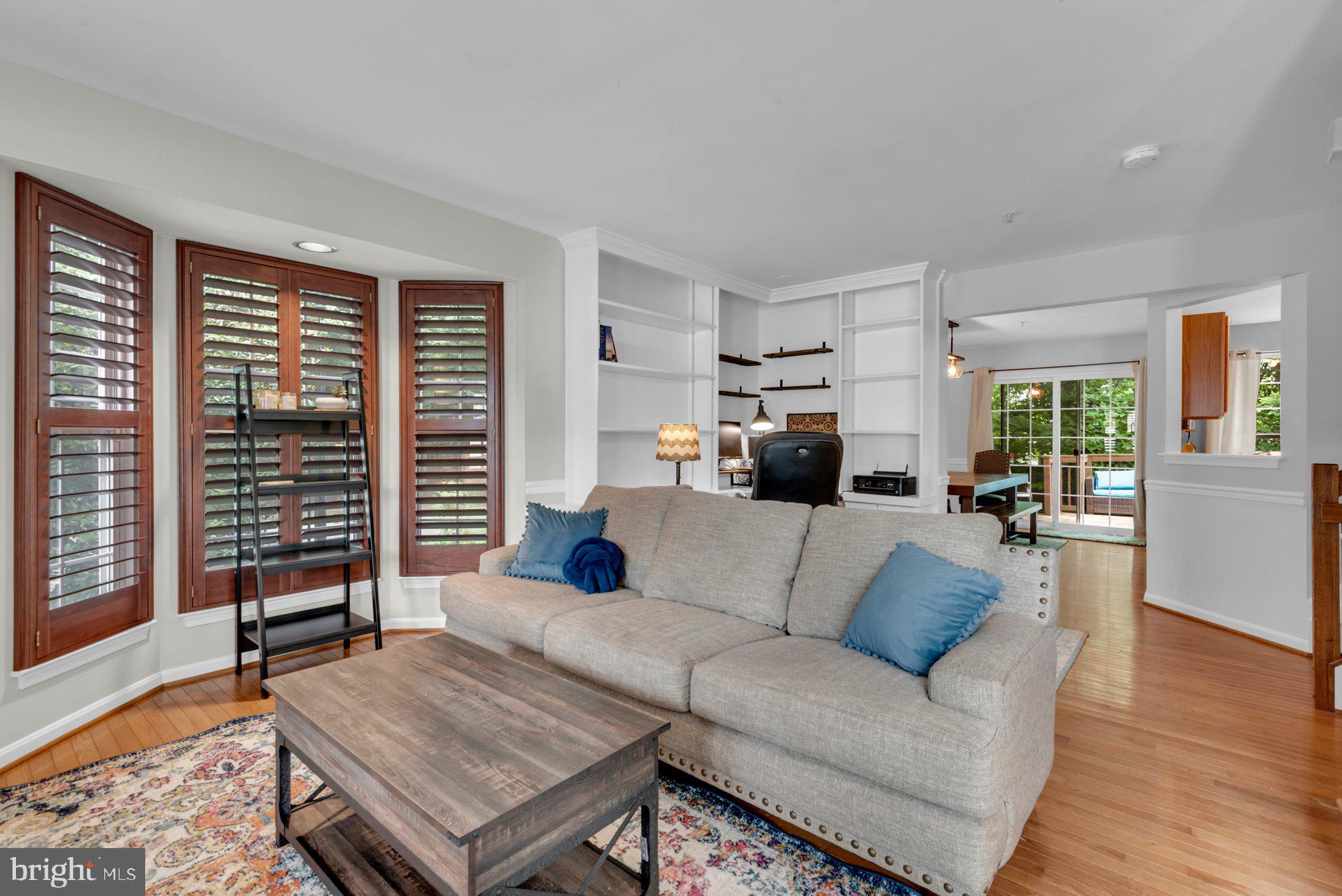 123 QUIET WATERS PLACE