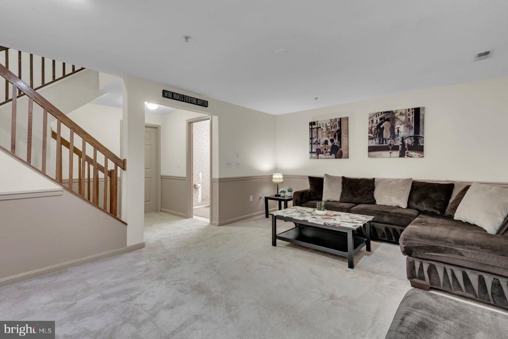 123 QUIET WATERS PLACE