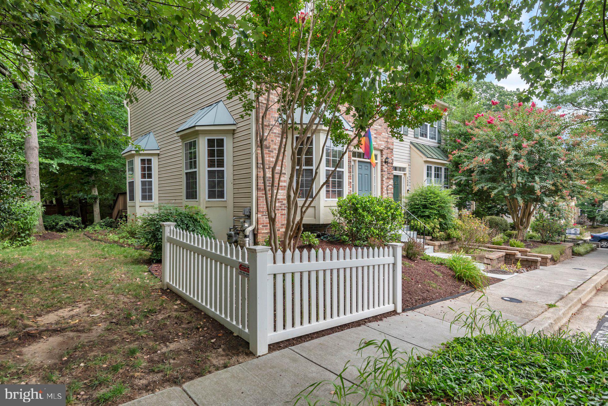 123 QUIET WATERS PLACE