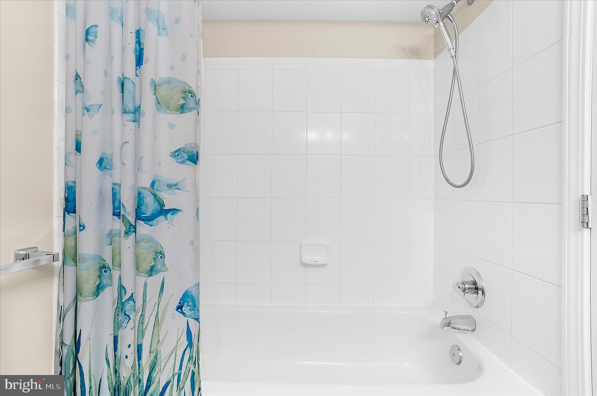 1113 PRIMROSE COURT 204