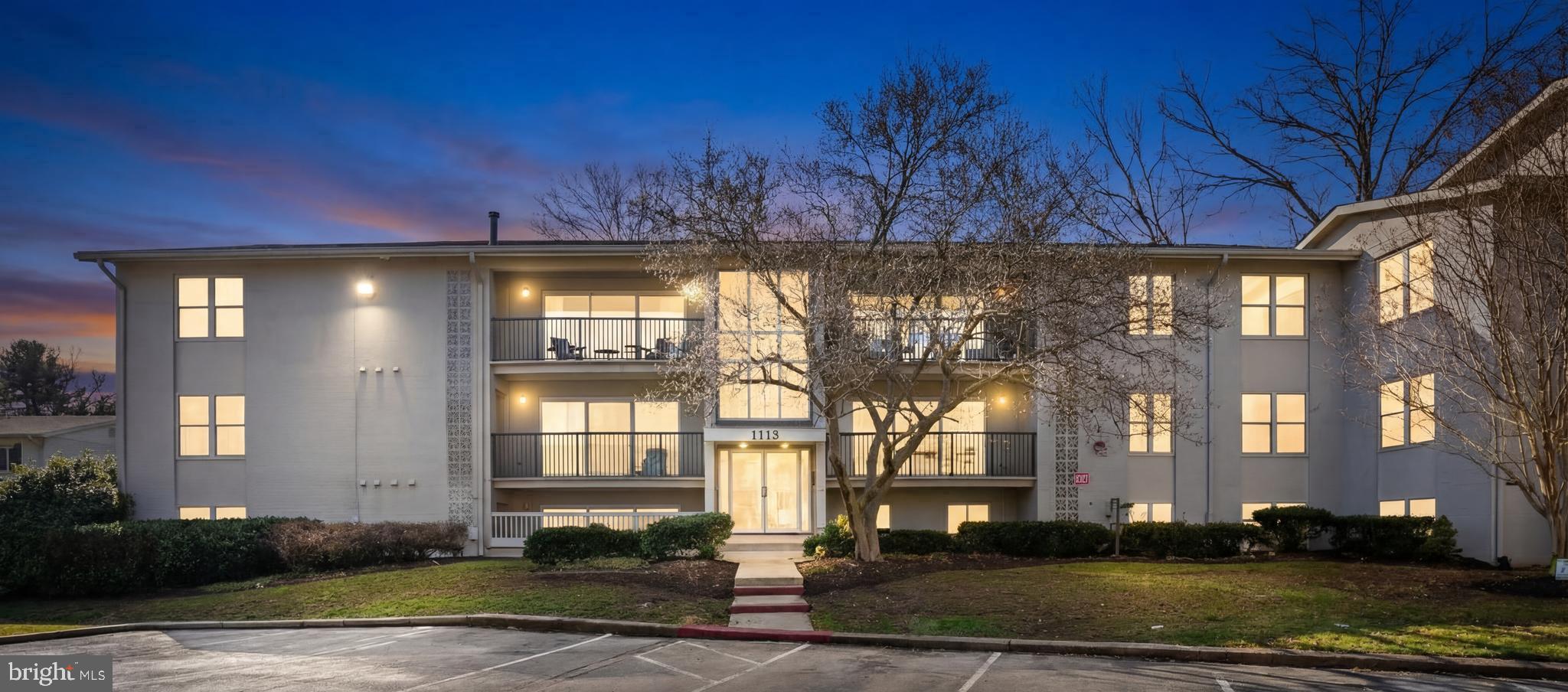 1113 PRIMROSE COURT 204