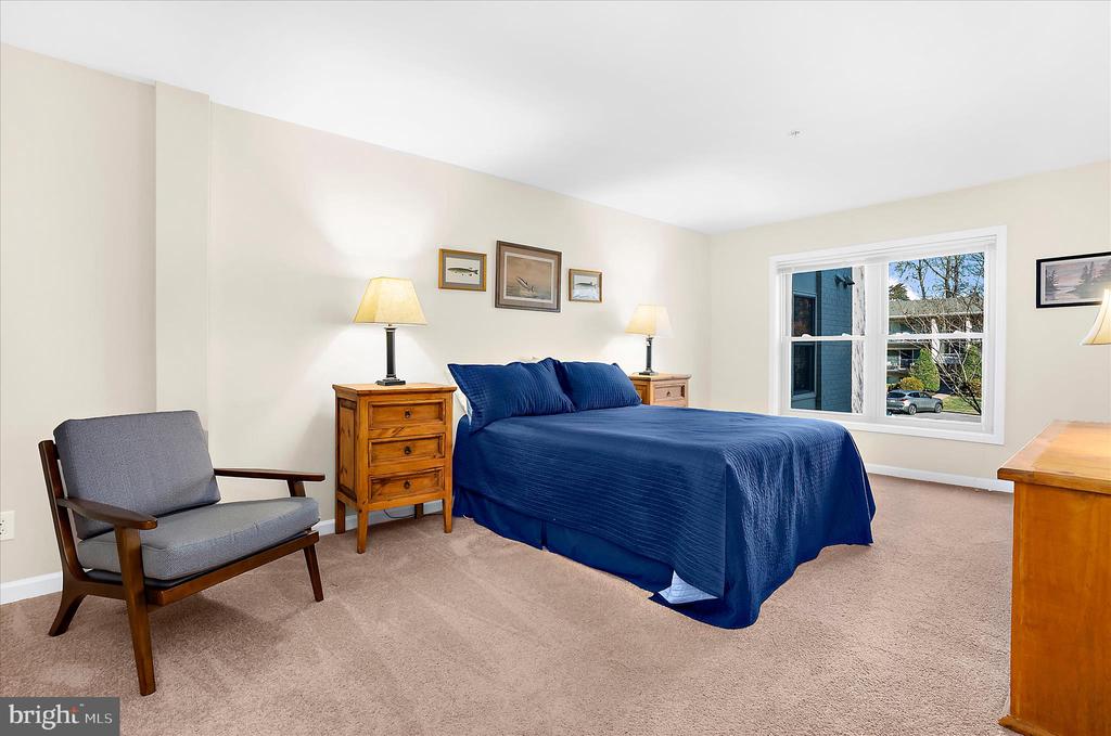 1113 PRIMROSE COURT 204