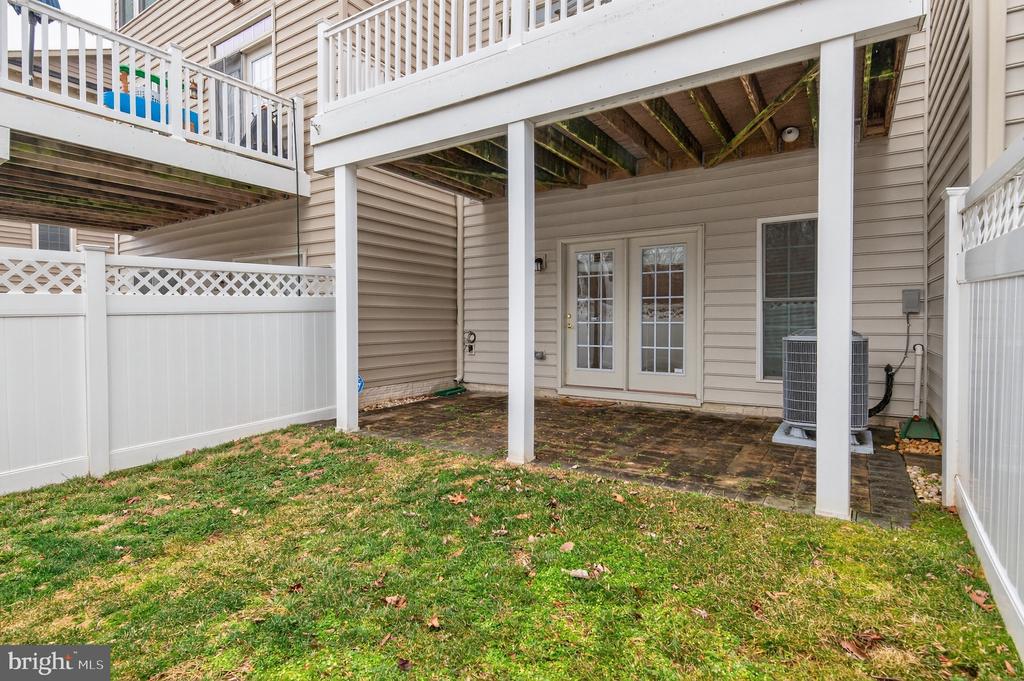 548 DEEP CREEK VIEW
