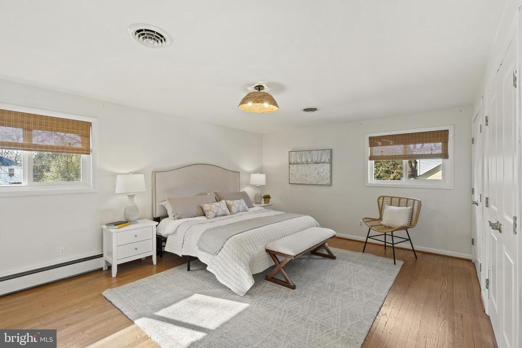 101 AVONDALE CIRCLE