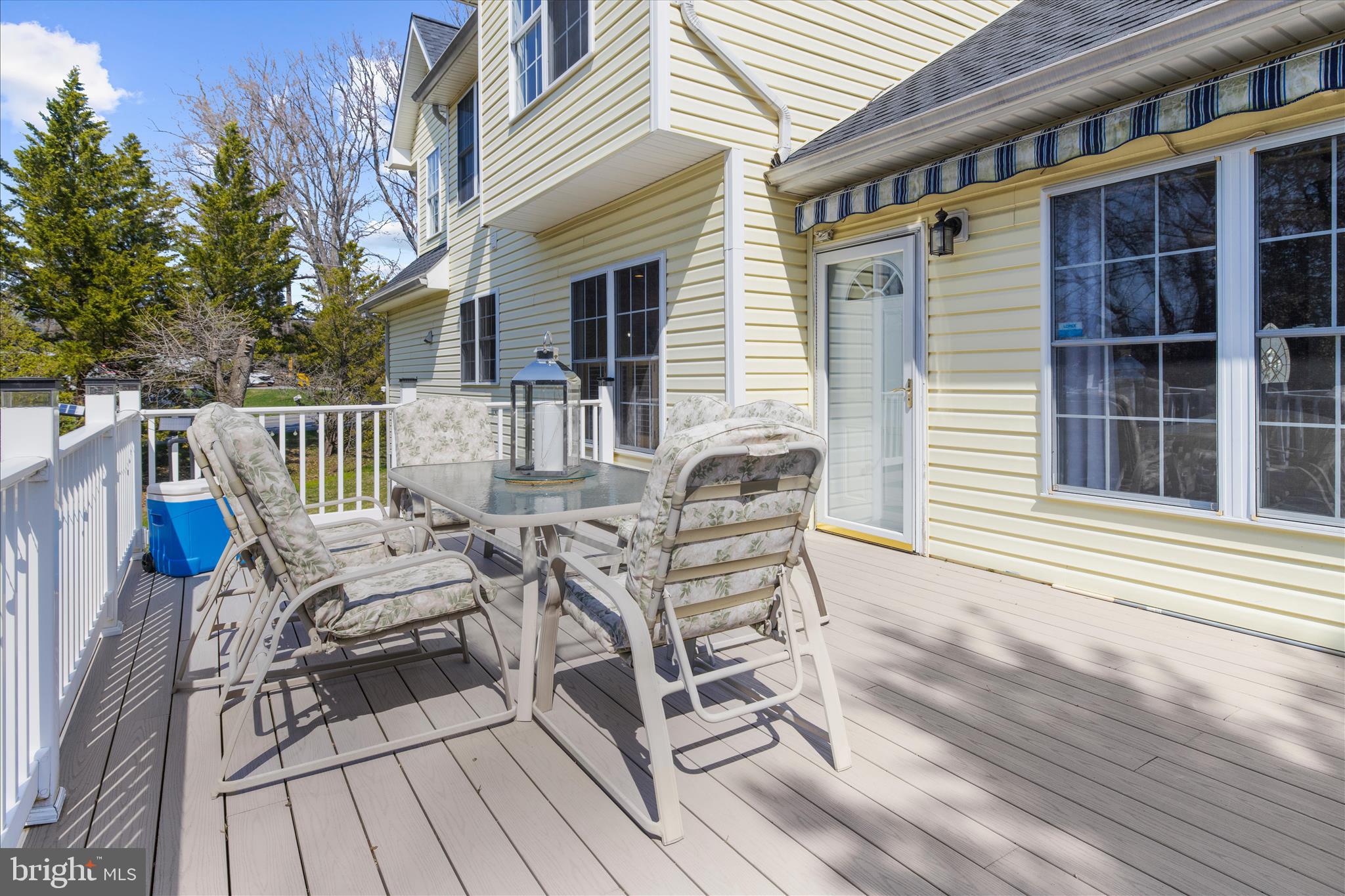 92 CLIFFORD BOULEVARD