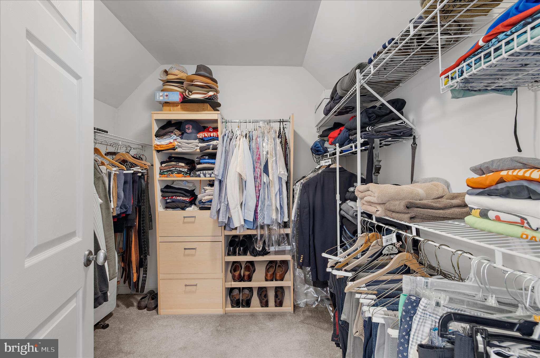 92 CLIFFORD BOULEVARD