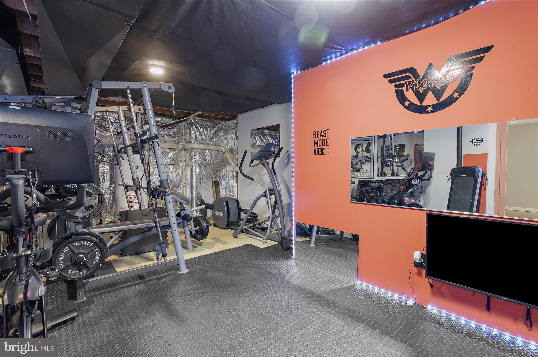 92 CLIFFORD BOULEVARD